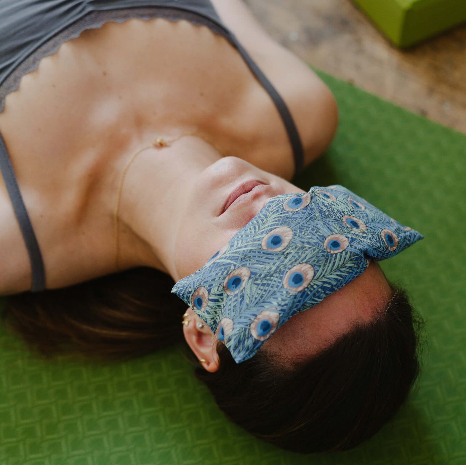 Relaxation Eye Pillow Peacock Feathers Pattern